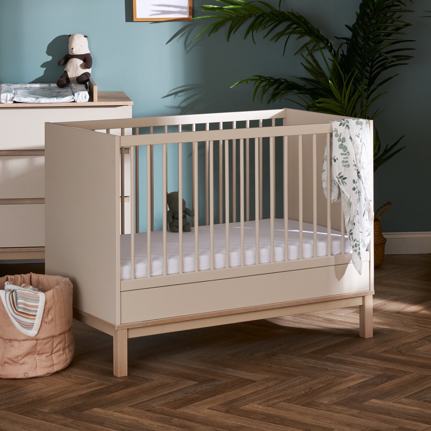  Astrid Mini Cot Bed - Satin, Satin
