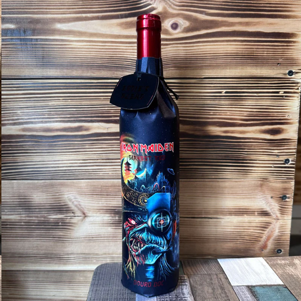 Iron Maiden : Darkest Red Wine
