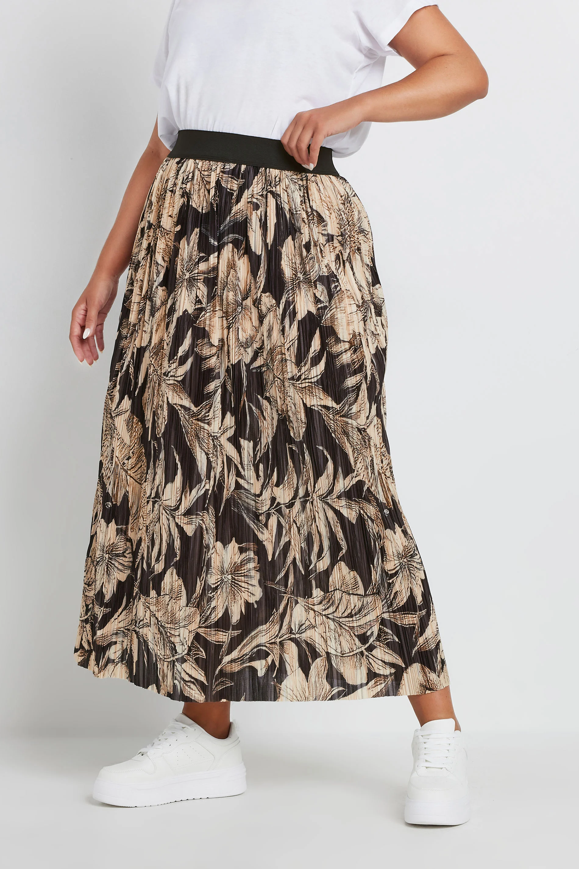 Pleated Maxi Skirt