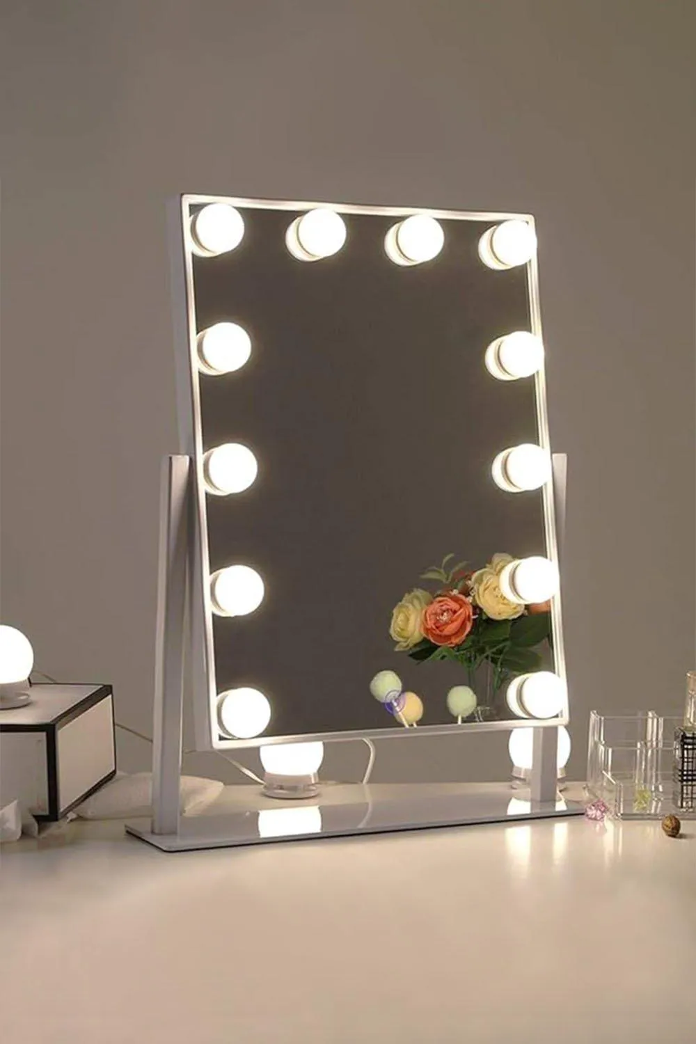 Living And Home Rectangular Hollywood Vanity Mirror with LED Lights