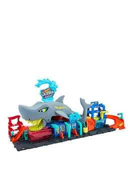 Hot Wheels City Ultra Shark Car Wash