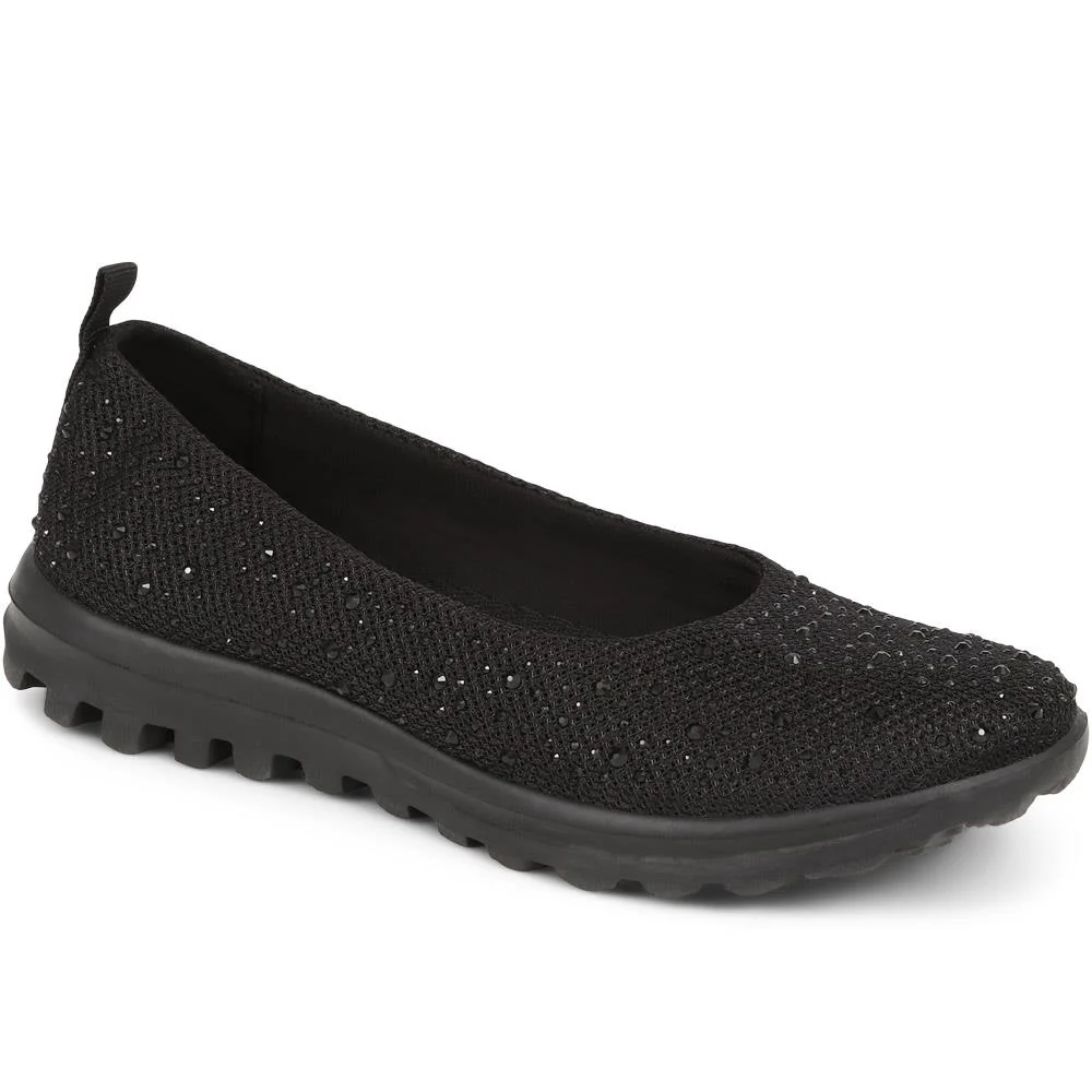 Pavers Lightweight Slip-On Pumps