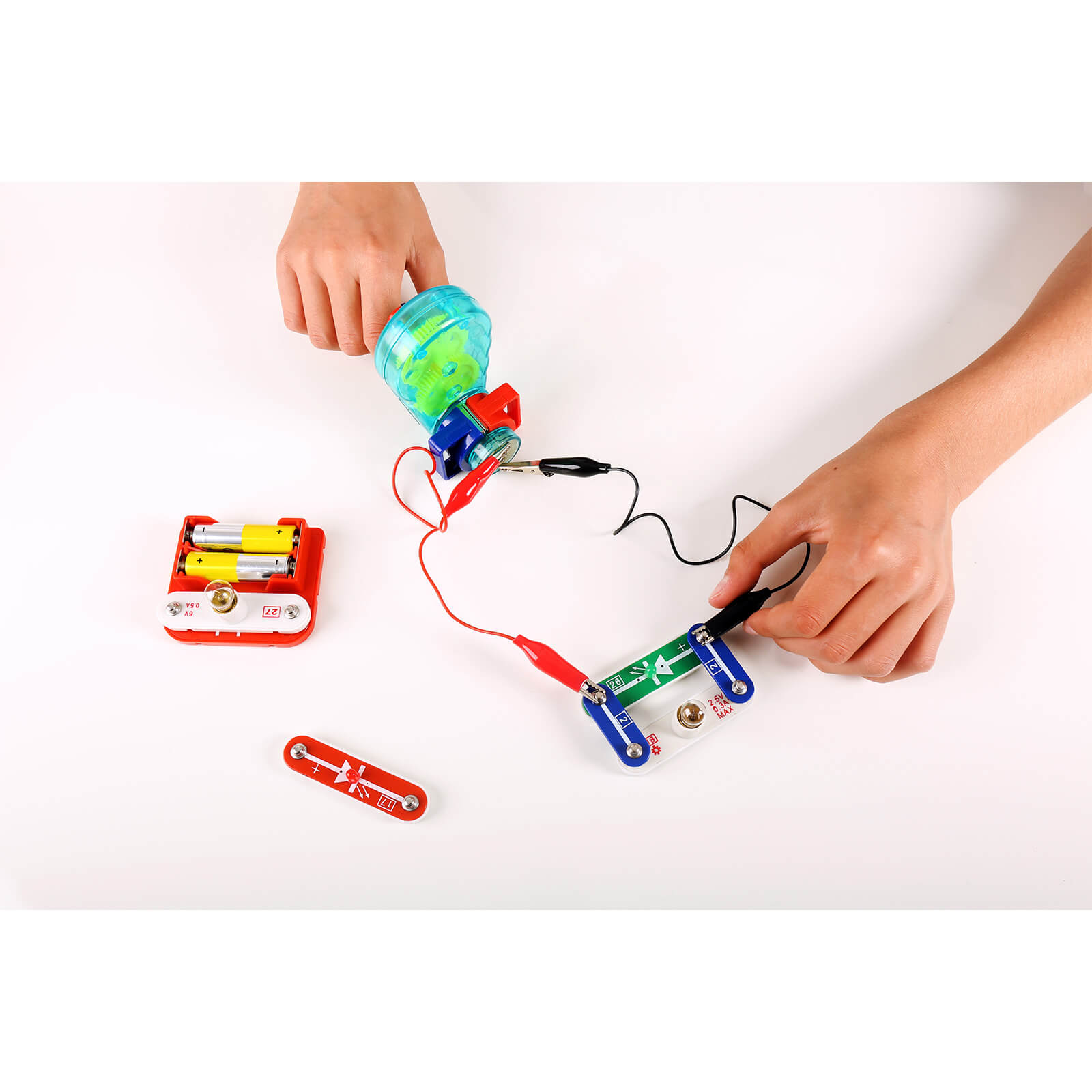 Kikkerland Hand Crank Generator Electric Kit