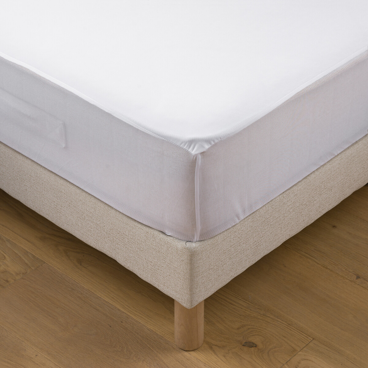 La Redoute Interieurs Waterproof Mattress Protector