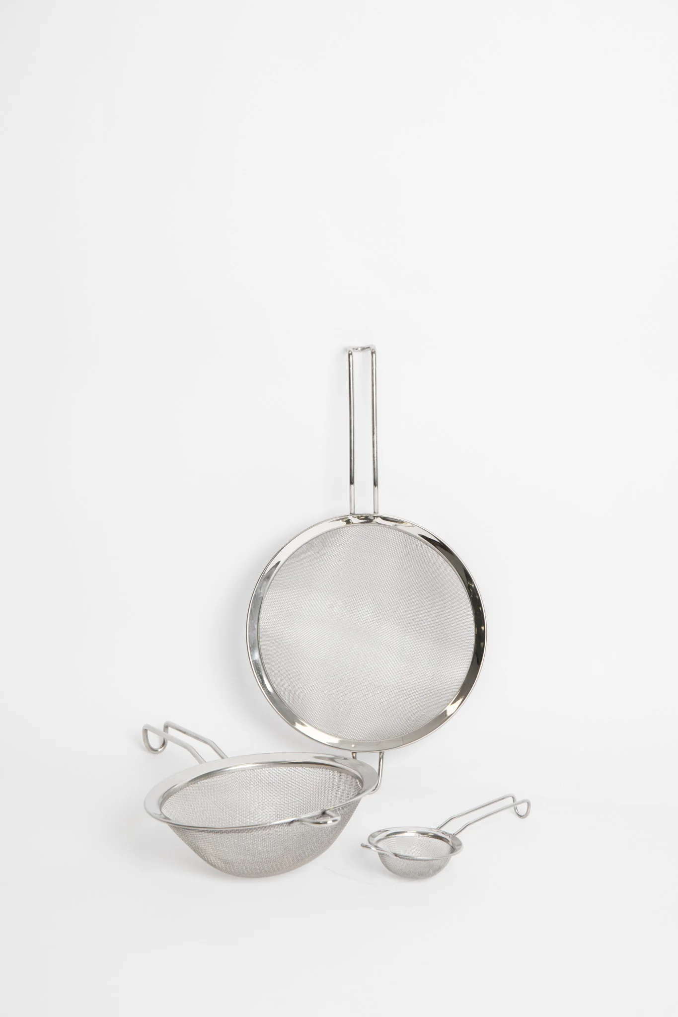 Masterclass Set of Three Stainless Steel Fine Mesh Sieves, Includes 7.5cm, 18cm and 20.5cm Sieves