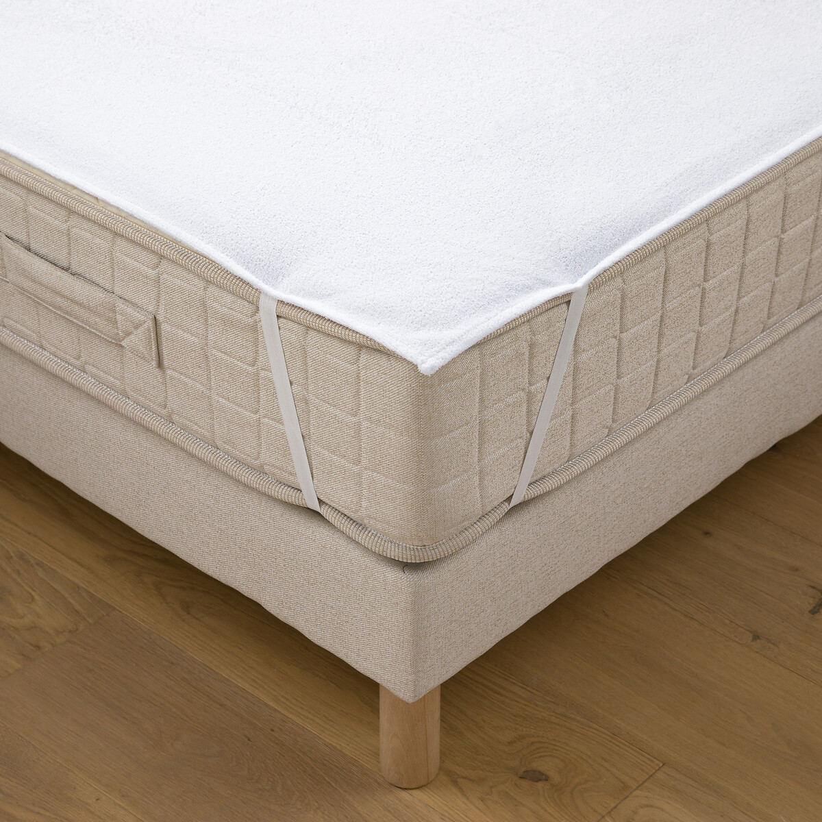 La Redoute Interieurs Waterproof Summer/winter Double-sided Mattress Protector