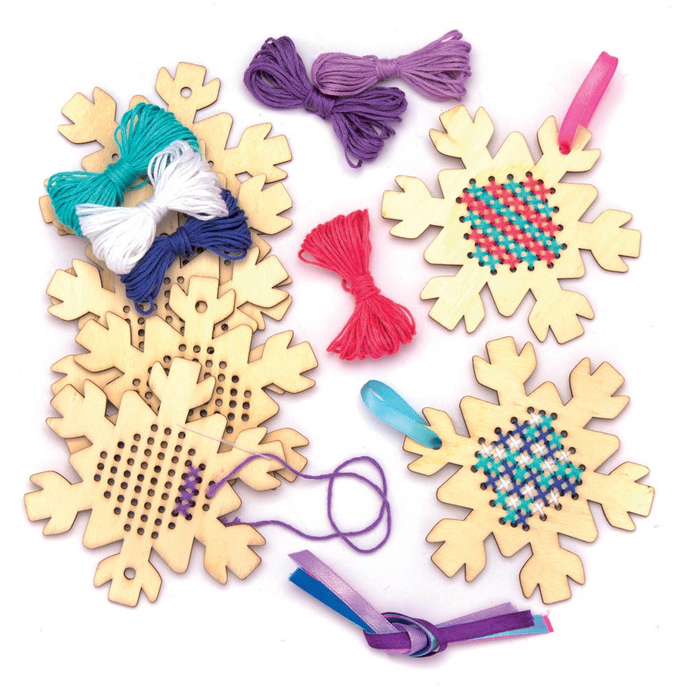 Baker Ross Cross Stitch Snowflakes - 5 Wooden Cross Stitch Kits For Kids. Snowflake Crafts. Size 9cm.