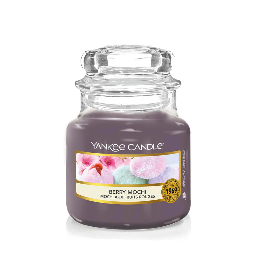 Yankee Candle Original Jar Candles Small Berry Mochi 104g