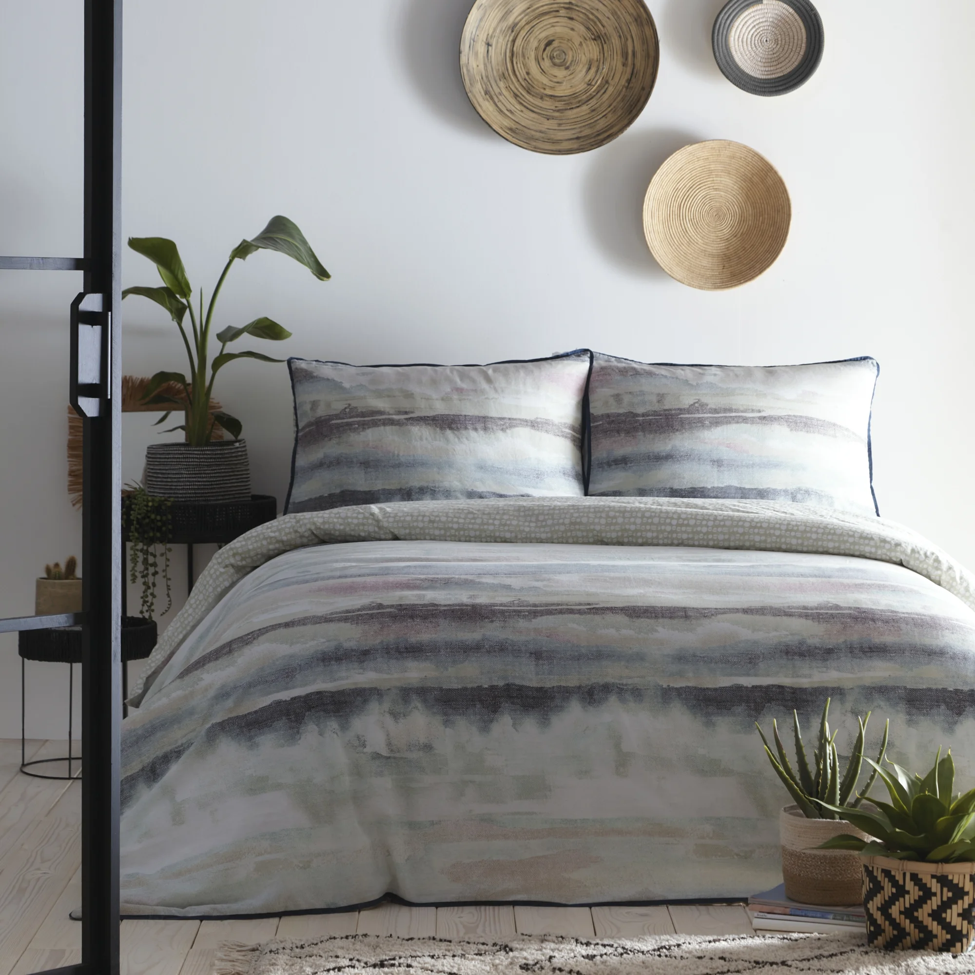 Appletree Women's Landscape Single Duvet Set|Size: Single|ice grey