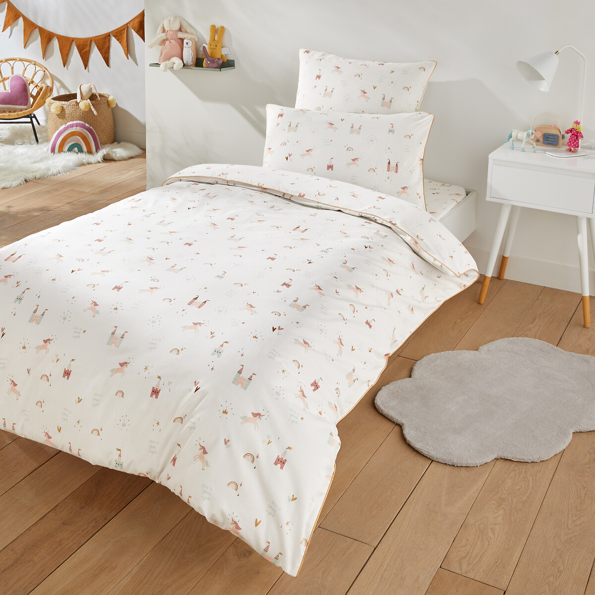 La Redoute Interieurs Unicorn Castle 100% Cotton Duvet Cover by La Redoute