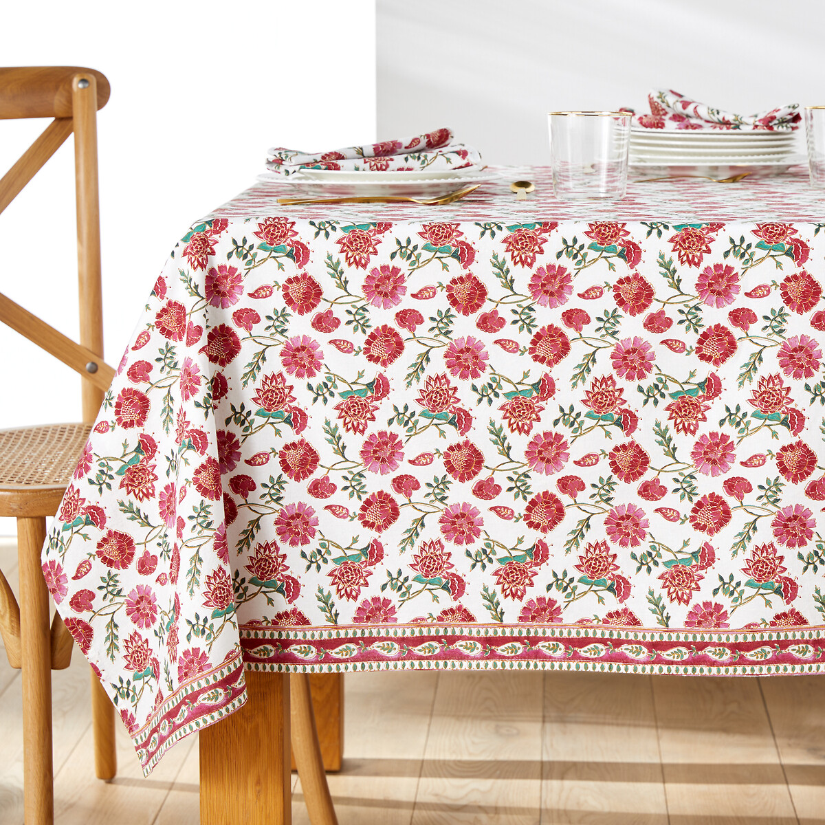 La Redoute Interieurs Bhojan Floral 100% Washed Cotton Tablecloth by La Redoute