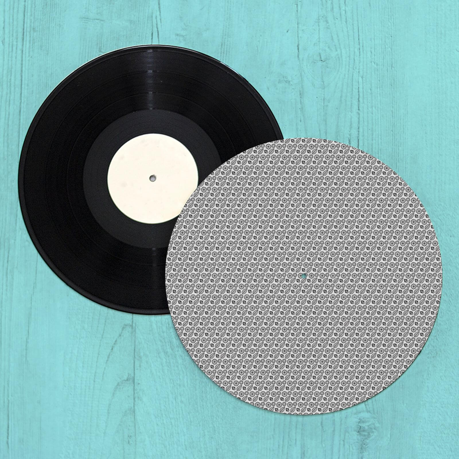 By IWOOT Nordic Foliage Turntable Slip Mat |
