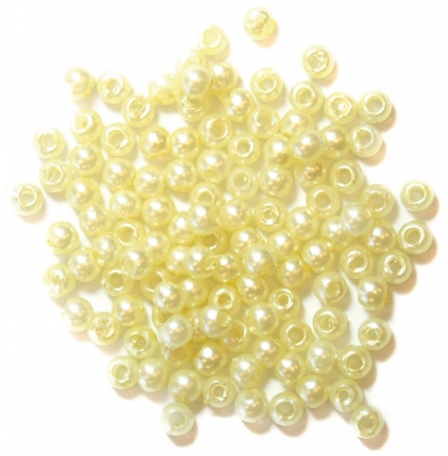 Craft Factory The Craft Factory 3mm Pearls - CREAM