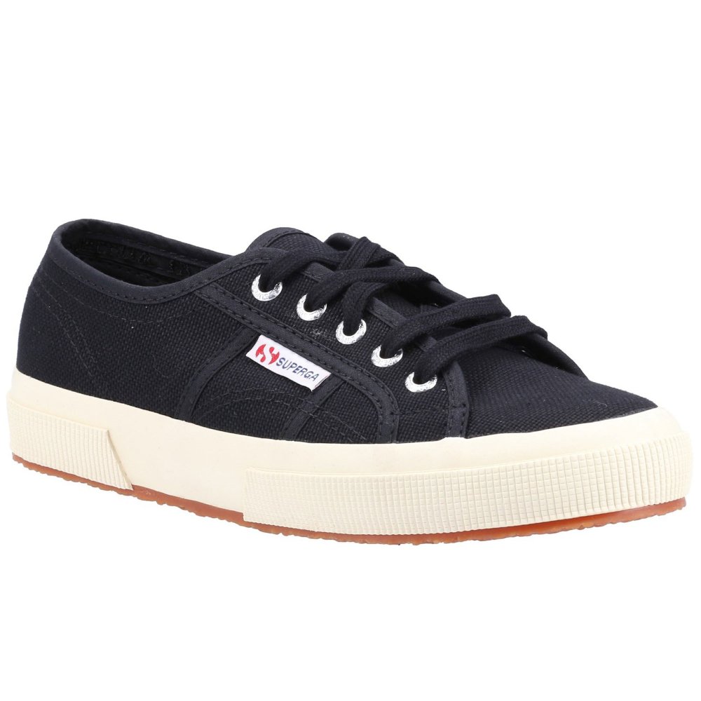 Superga 2750 classic canvas plimsolls in black Black