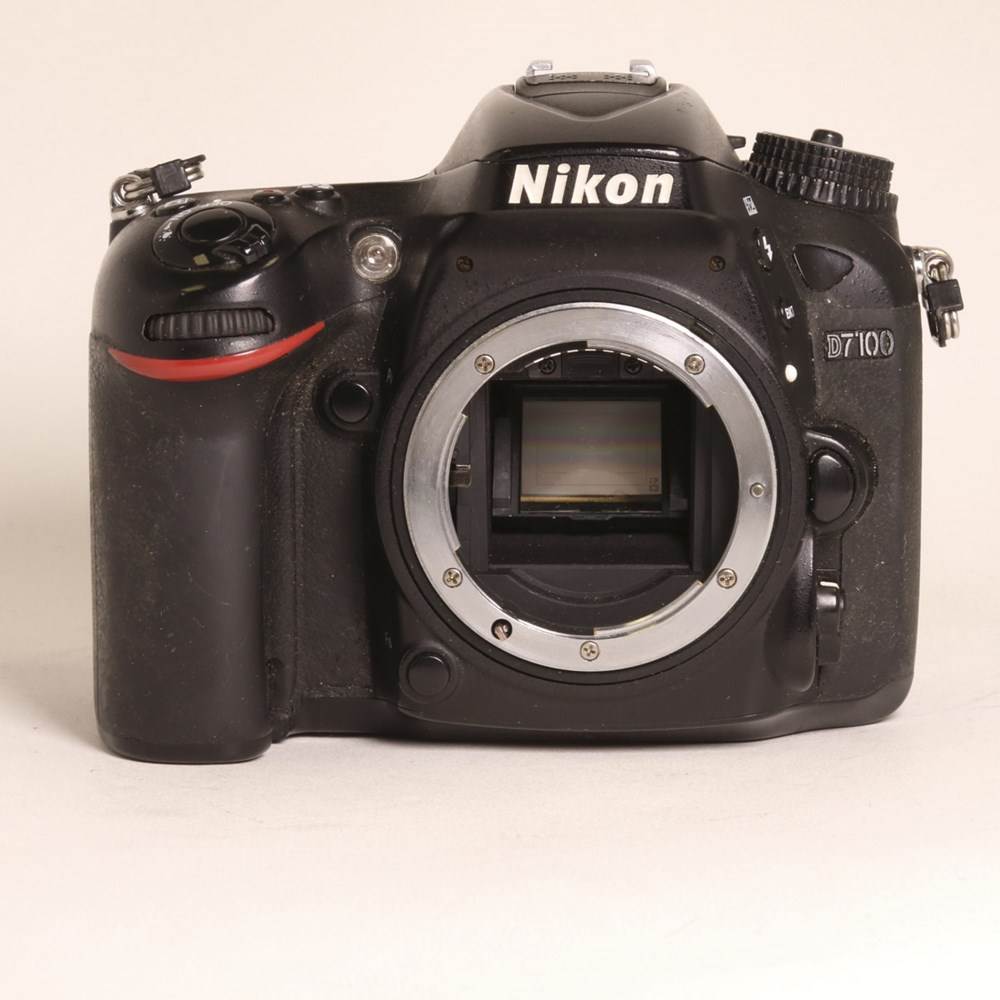 Nikon Used Nikon D7100 DSLR Camera Body