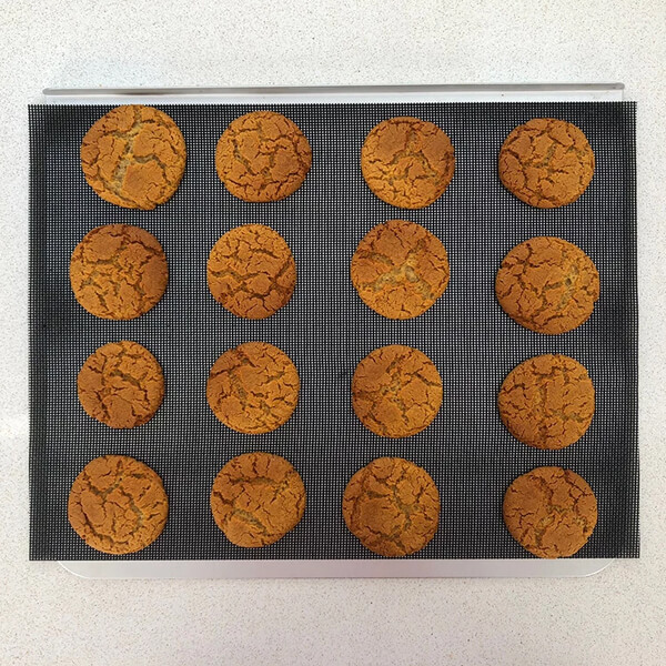 BAKE O GLIDE Bake-O-Glide Baking Mesh Mat