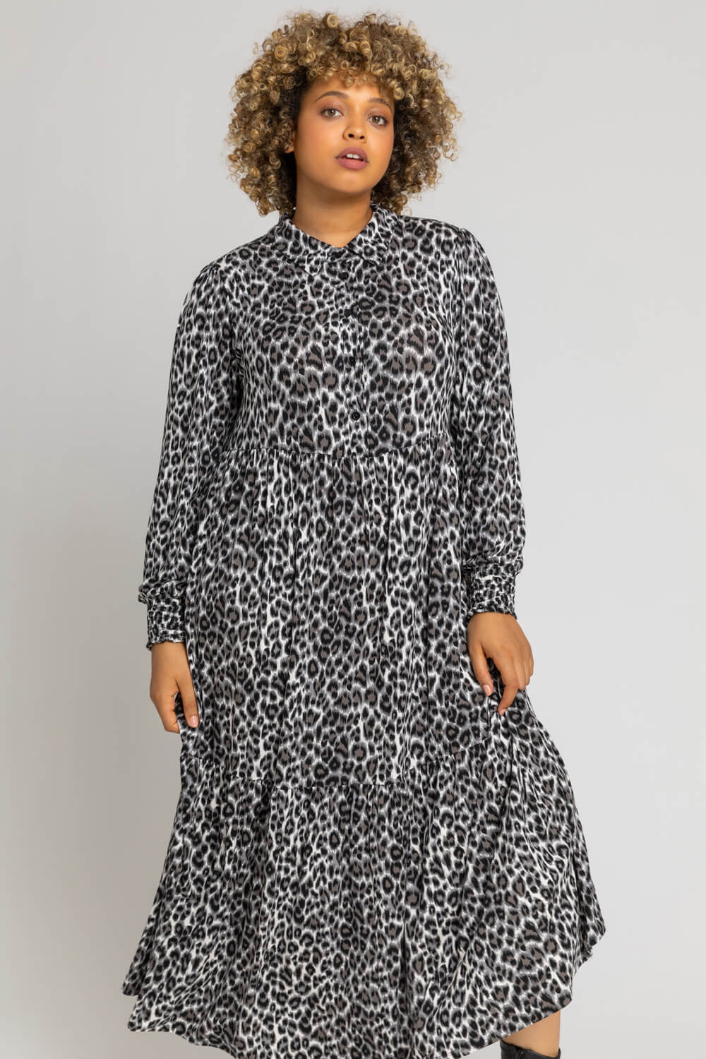 Roman Originals Curve Animal Maxi Shirt Dress in Grey