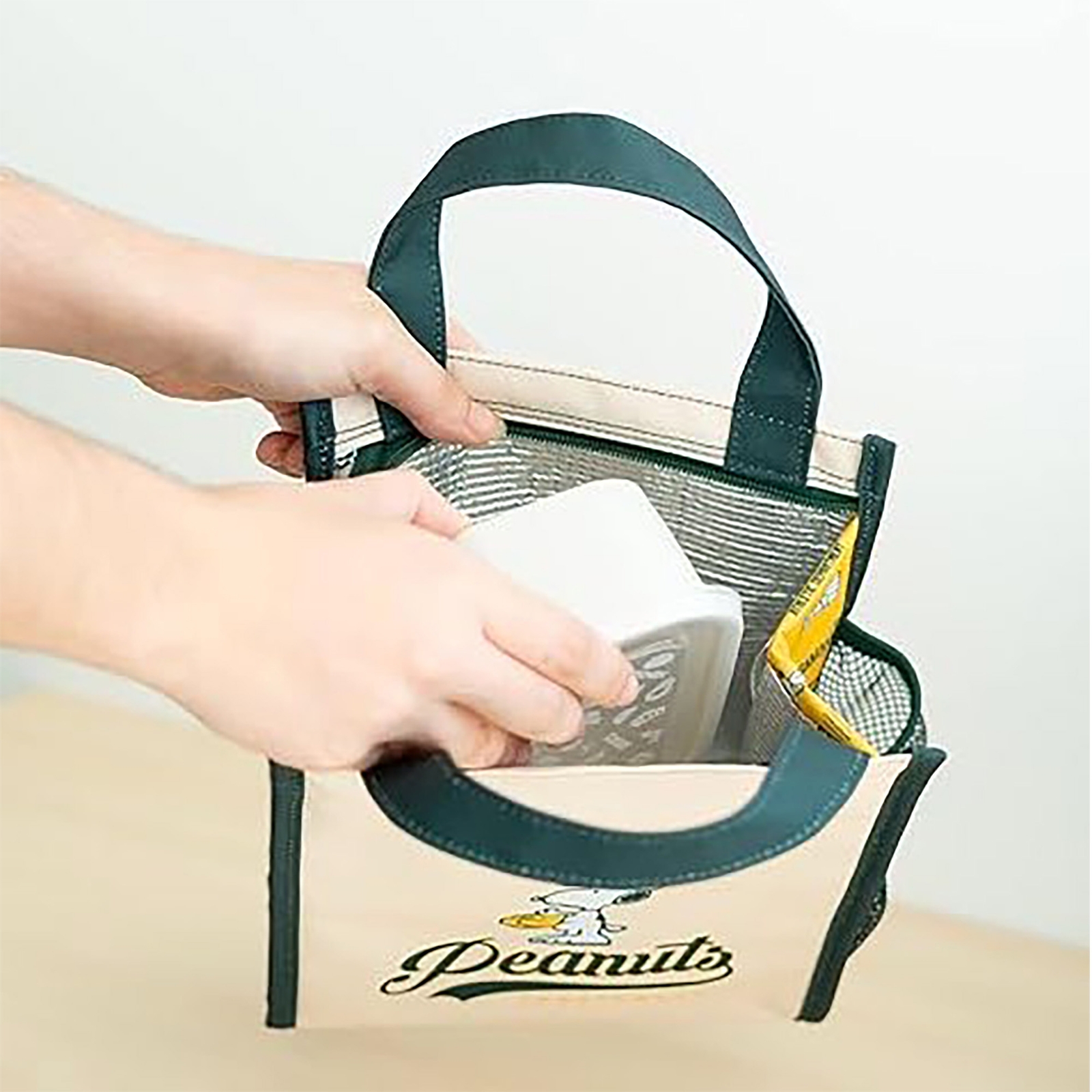 Erik Snoopy Lunch Bag