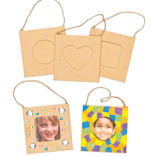 Baker Ross Small Hanging Picture Frames - 12 Craft Photo Frames With Hanging Cord. 3 Assorted Apertures. Decorate Your Own Frames. Size 7.5cm x 7.5cm.