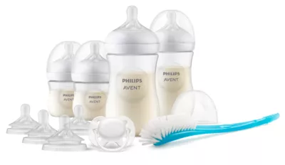 Philips Avent Baby Bottle Newborn Gift Set - 4 Baby Milk Bottles, 2 Extra Nipples, Ultra-Soft Pacifier and Bottle Brush, Babies Aged 0-12 Months+ (Model