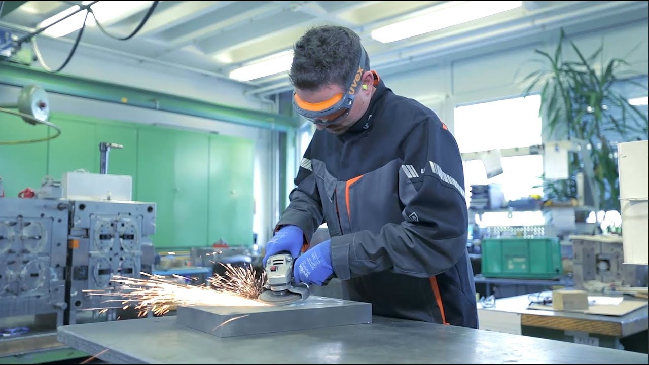 Uvex Ultra Comfort Safety Goggles