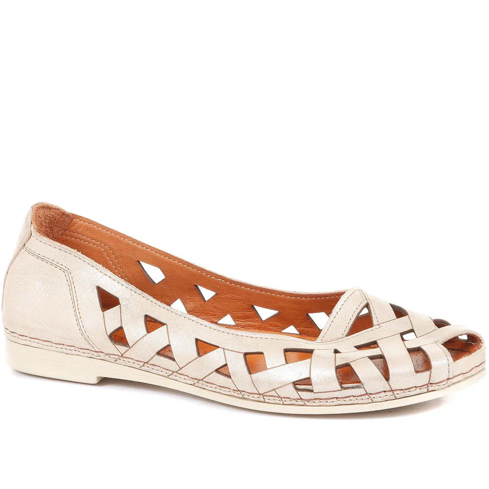 Pavers > Ballet Shoes