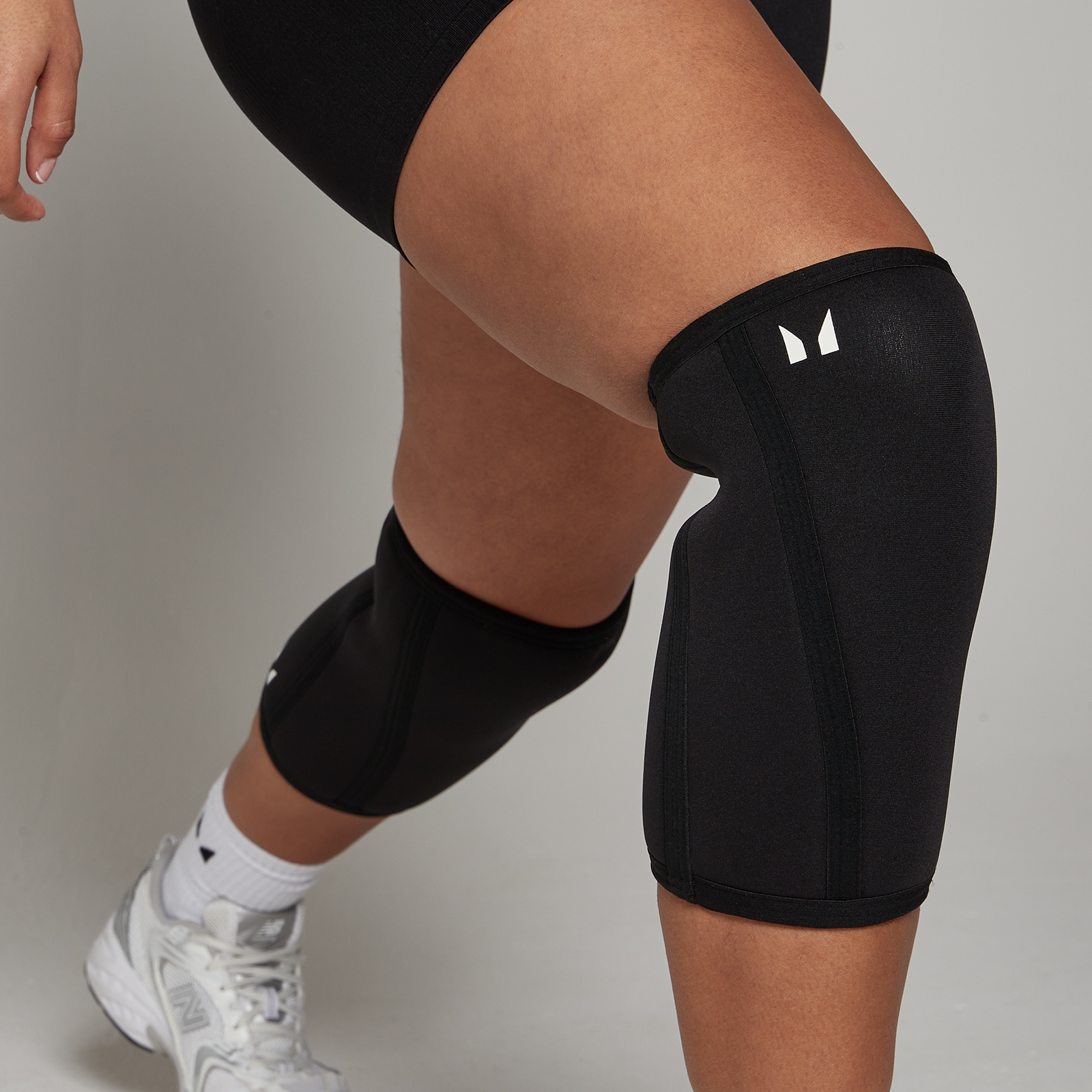 MP Unisex Training Knee Sleeve Pair - Black - S