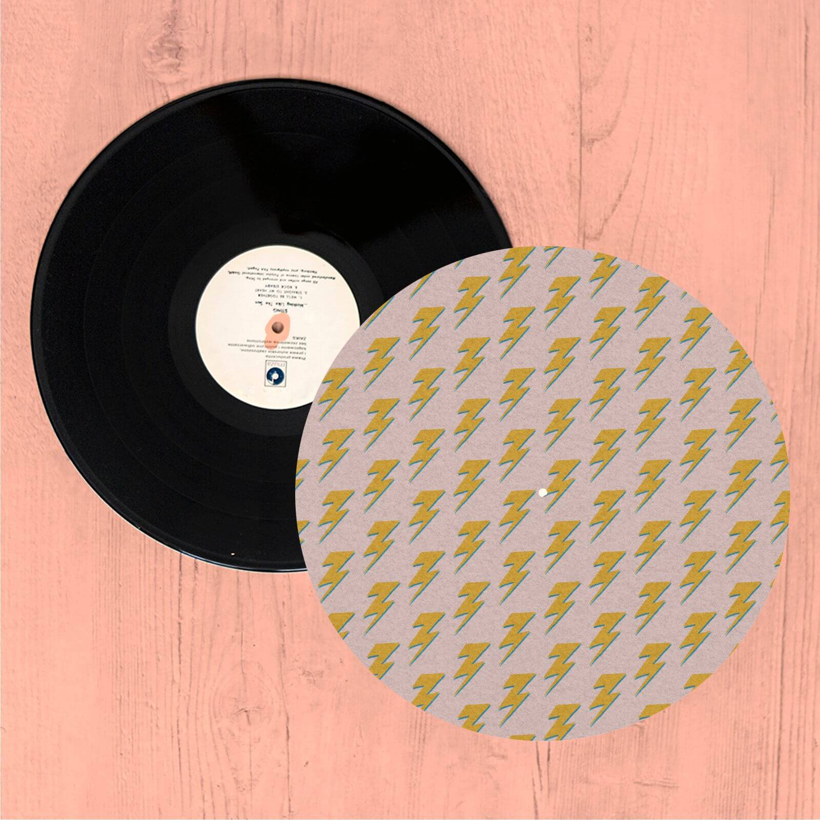 By IWOOT Lightning Bolt Turntable Slip Mat |