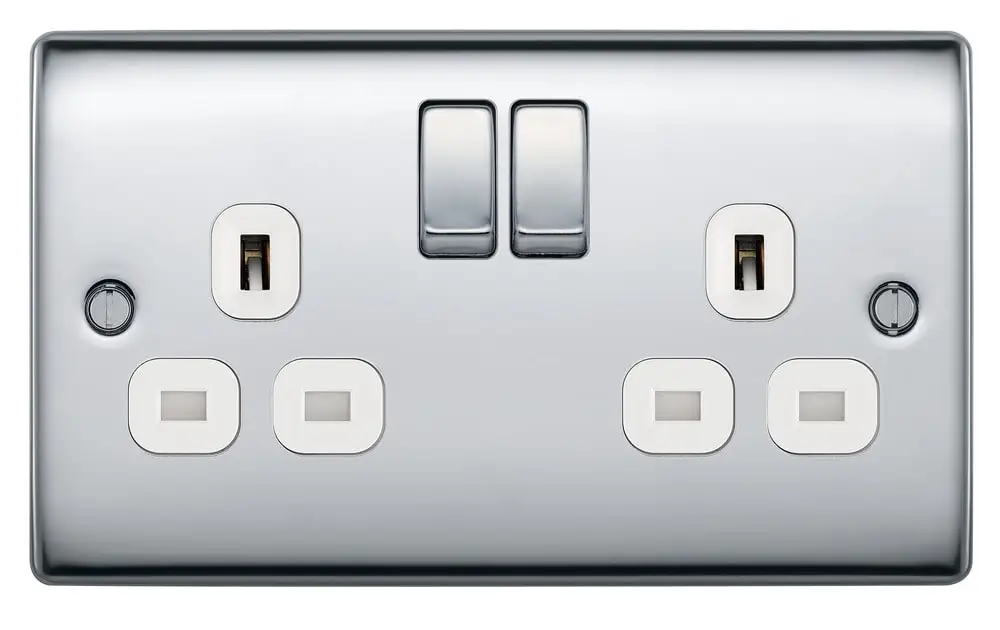 BG ELECTRICAL Decorative NPC22W-01 Switched Power Socket - Silver