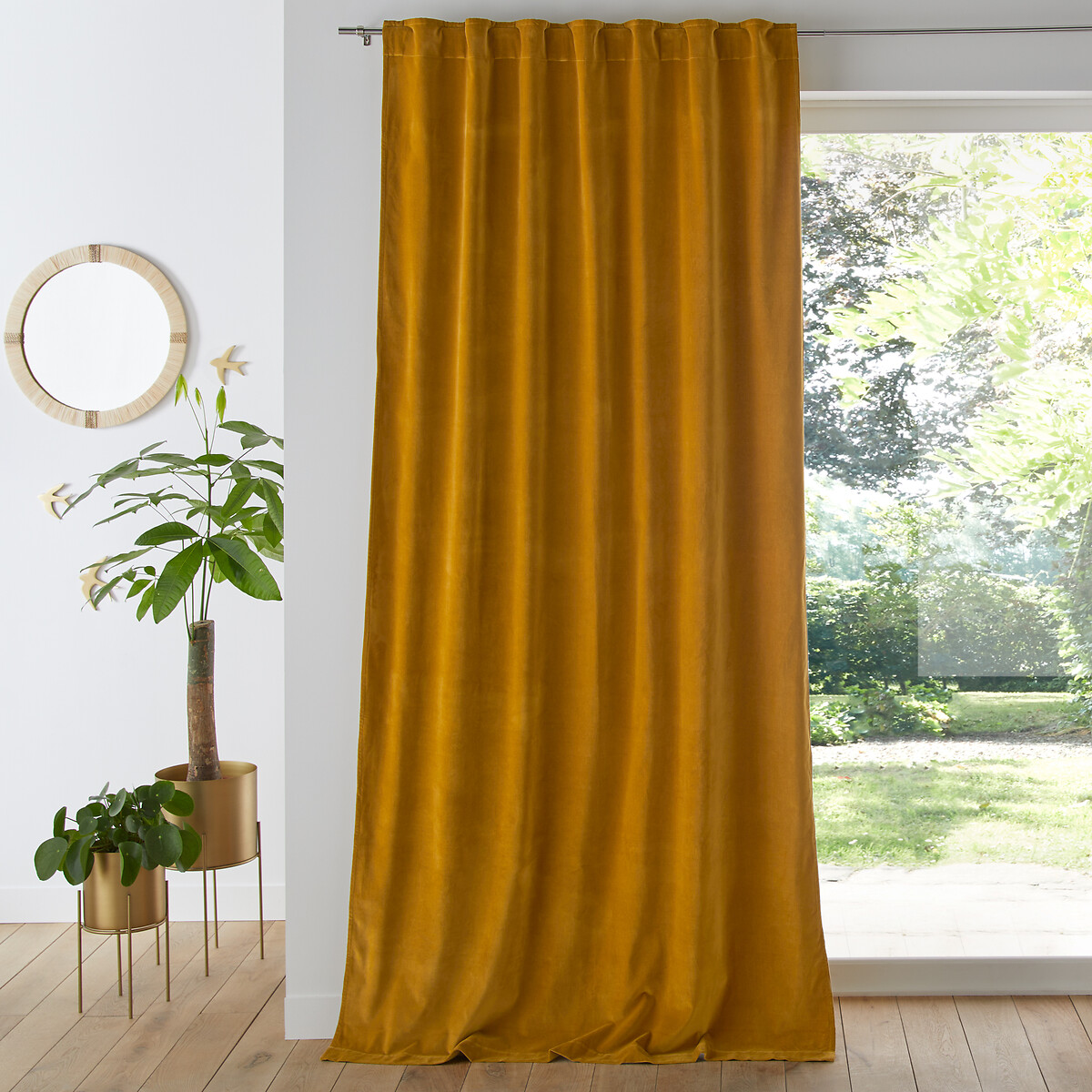 La Redoute Interieurs Velvet Single Hidden Tab Curtain by La Redoute