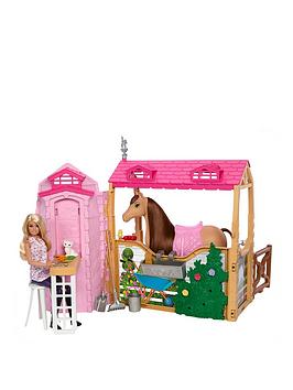 Barbie Mysteries: The Great Horse Chase Stable Playset