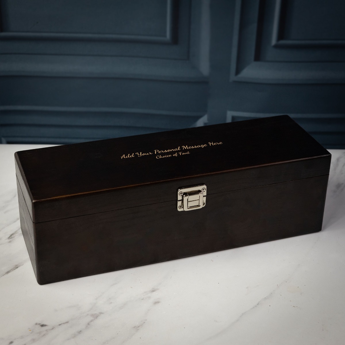 Farrar & Tanner Personalised Premium Wood Magnum Gift Box