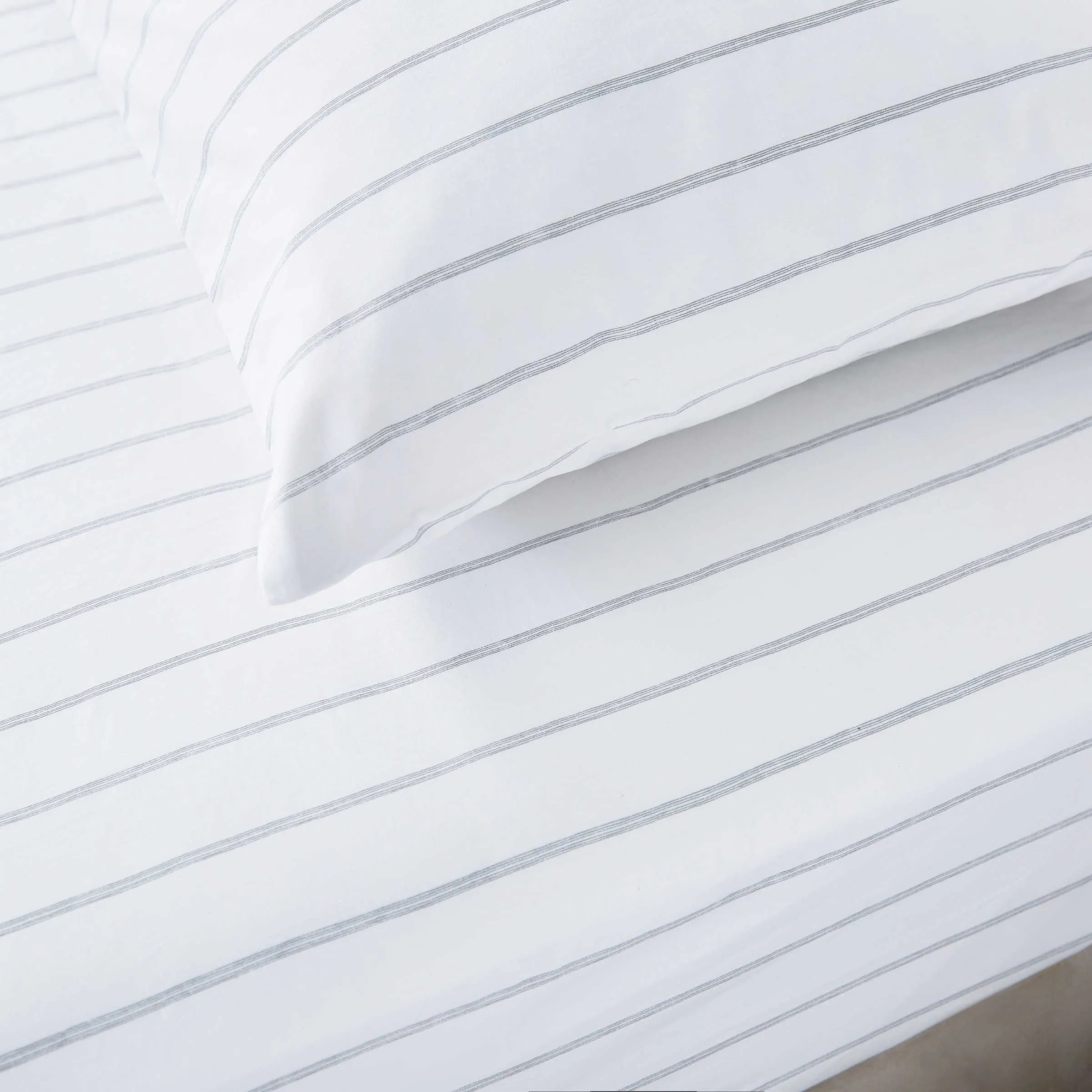  Olivia Double Fitted Sheet, Cloud Grey
