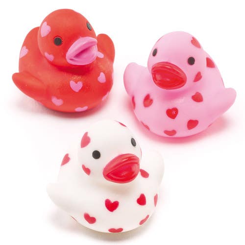 Baker Ross Heart Rubber Ducks - 6 Small Bathroom Toy Ducks. Valentines Rubber Ducks. Bath Ducks. Size 3.5cm x 3.5cm.