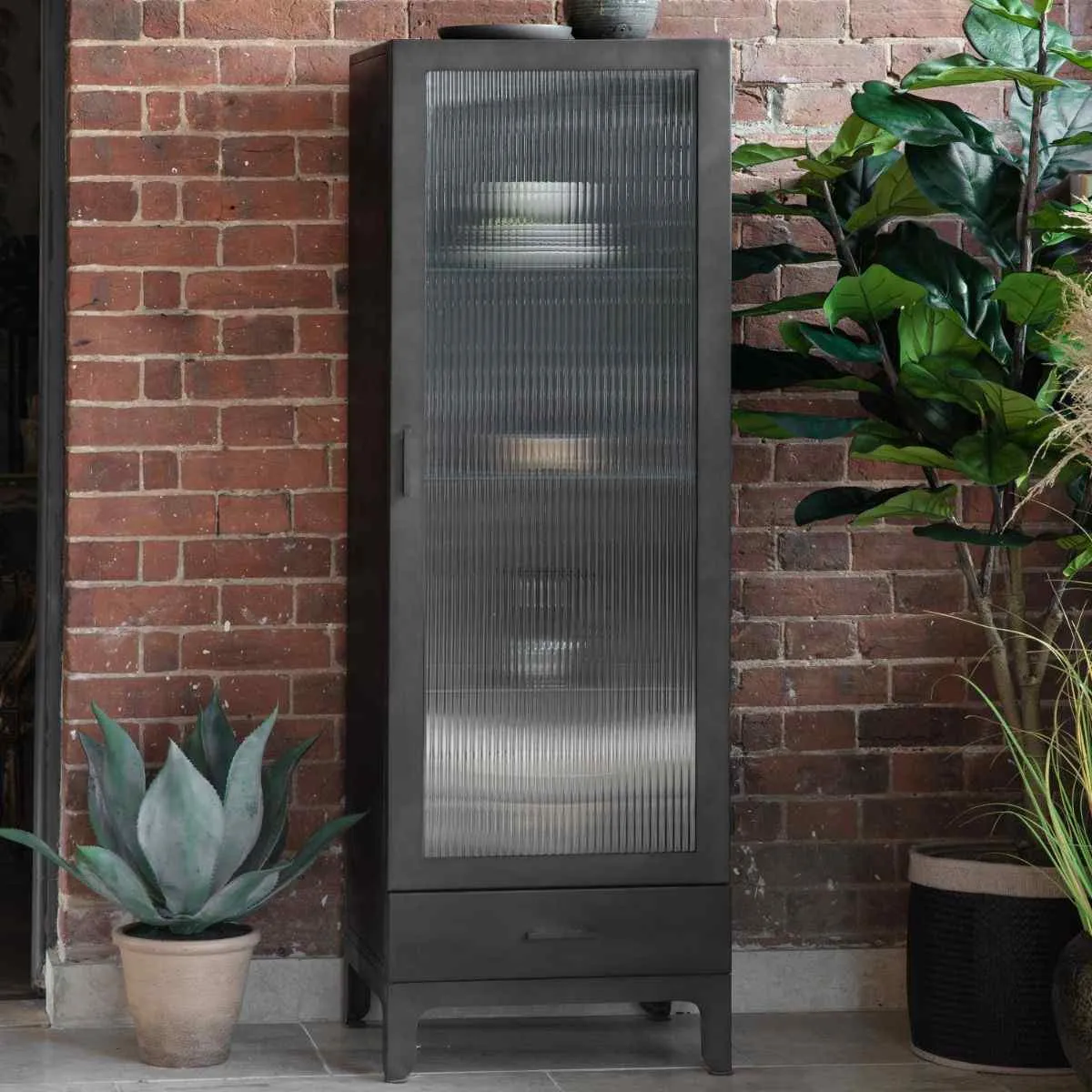 Gallery Direct Gallery Interiors Rye 1 Drawer 1 Door Display Unit