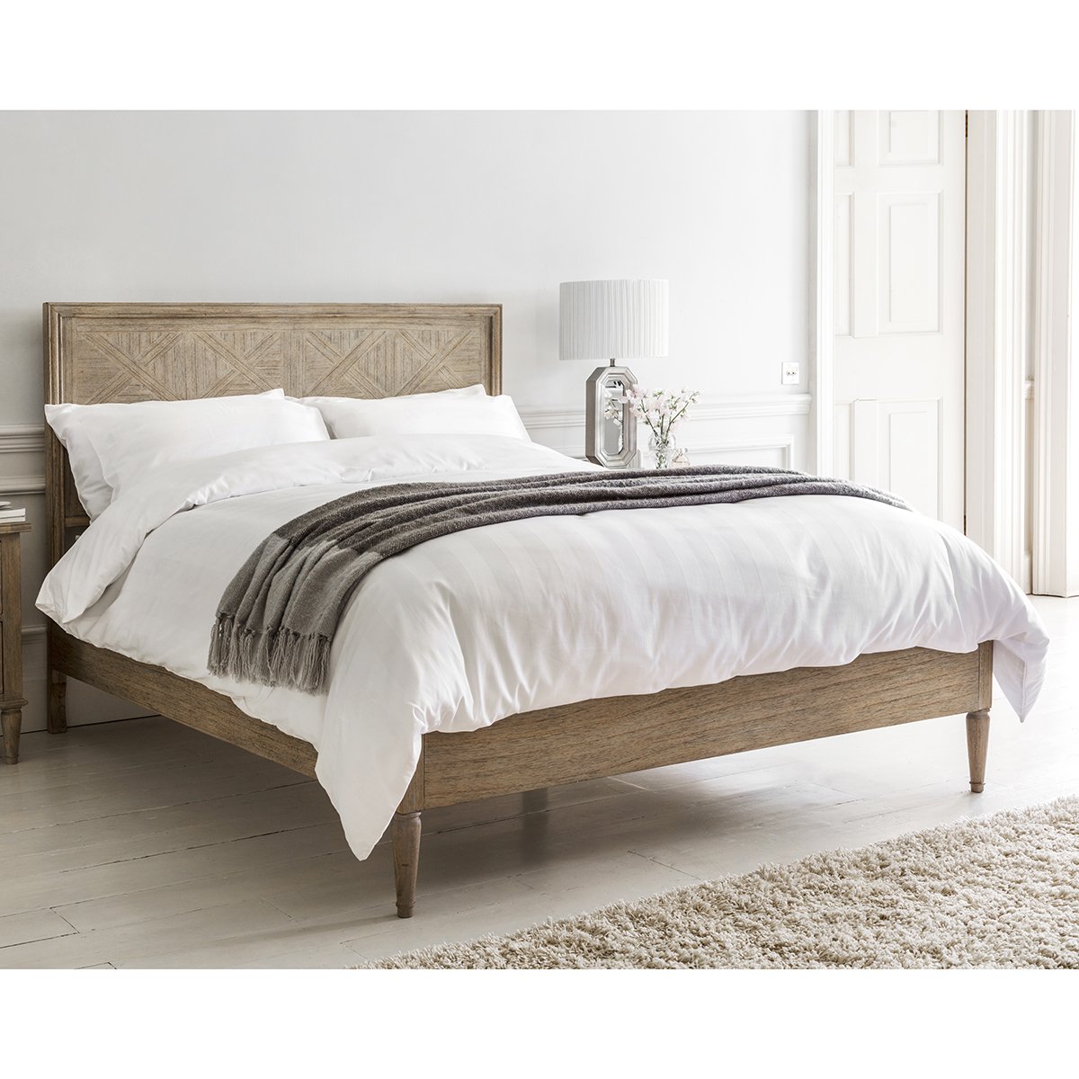 Gallery Direct Mustique 6' Bed