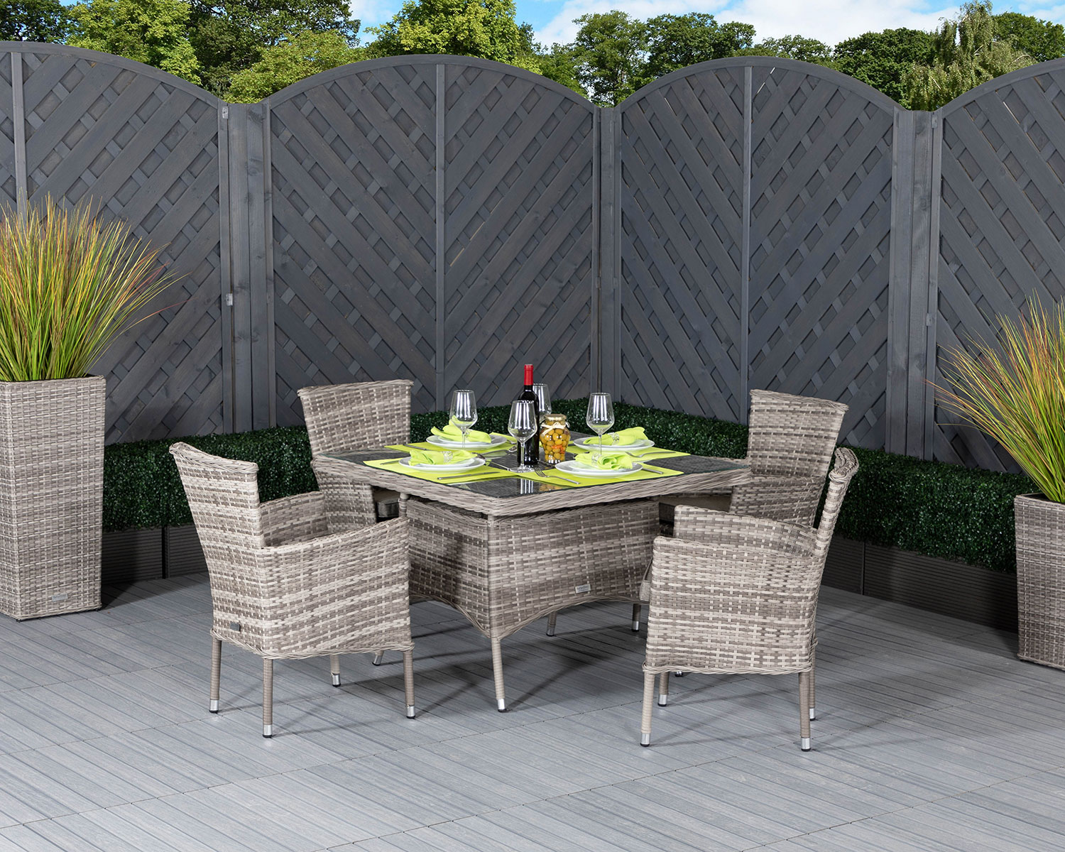 4 Seat Rattan Garden Dining Set With Square Dining Table in Grey - Cambridge