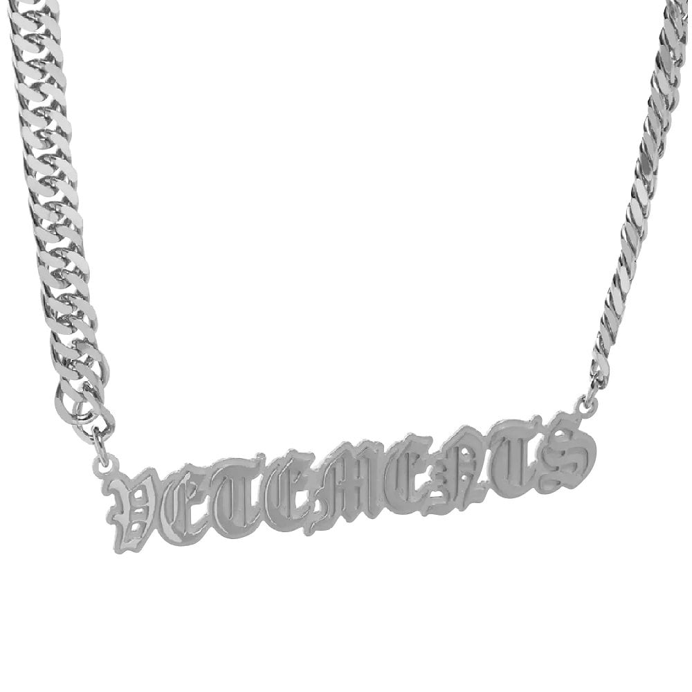 VETEMENTS Men's Gothic Logo Chain Necklace | Silver | OSZ