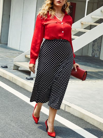 Rosegal Plus Size Ruched V Neck Button Front Blouse | Women's | RED | 2X