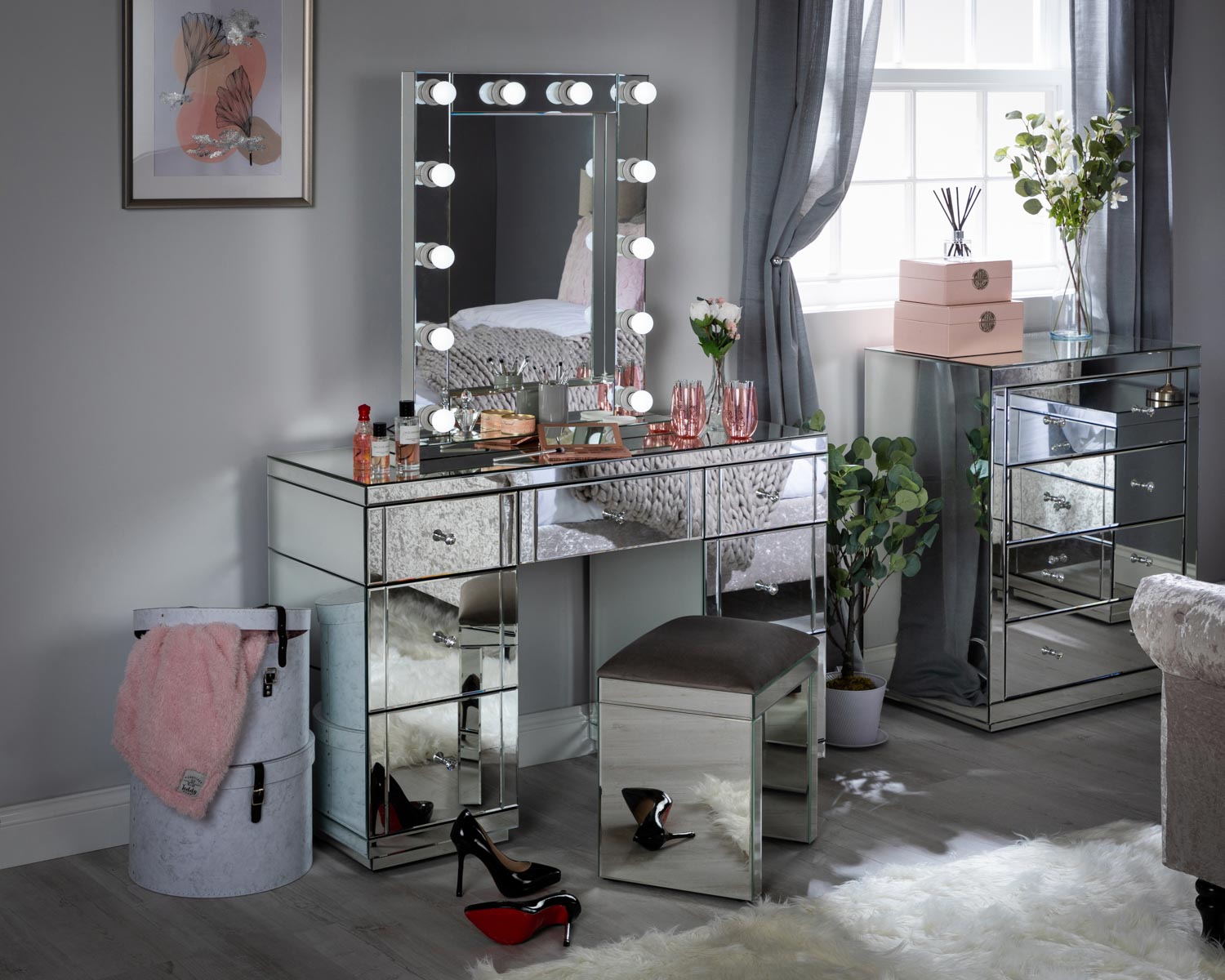 Monroe Silver Mirrored Dressing Table Set with Stool and Small Hollywood Mirror