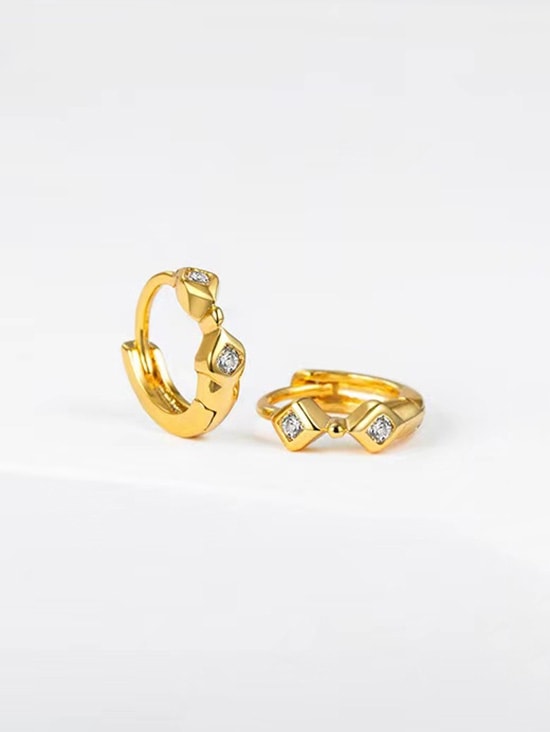 Zaful Geometrische Strass Eingelegte Kleine Ohrringe |