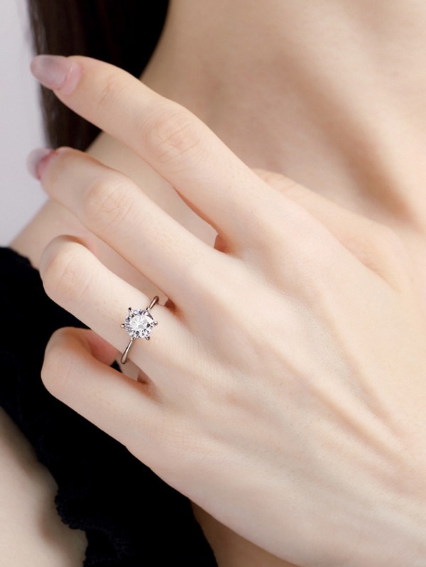 Zaful Classic Zircon Inlaid Prong Setting Finger Ring | SILVER | US 9