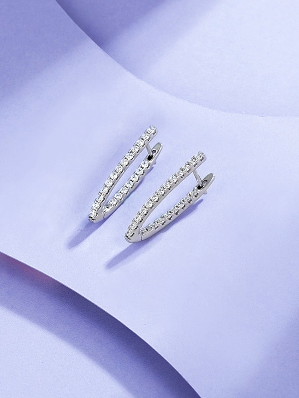 Zaful V Form Zirkon Ohrringe |