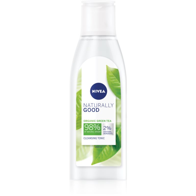 Nivea  Naturally Good oczyszczająca woda do twarzy 200 ml