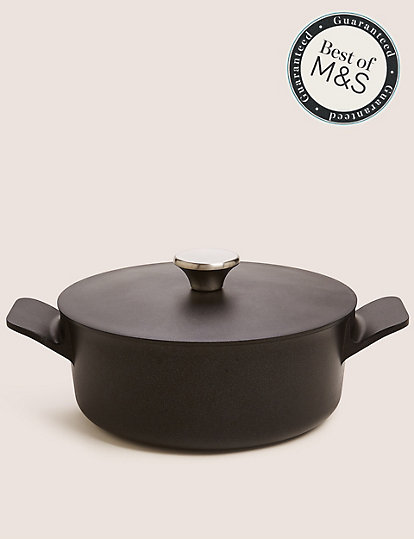 Marks and Spencer Cast Aluminium 3L Casserole Dish - 1SIZE - Ivory, Ivory