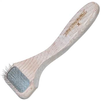 Chris Christensen Mark Slicker Brush Range - Mark V - Triangle